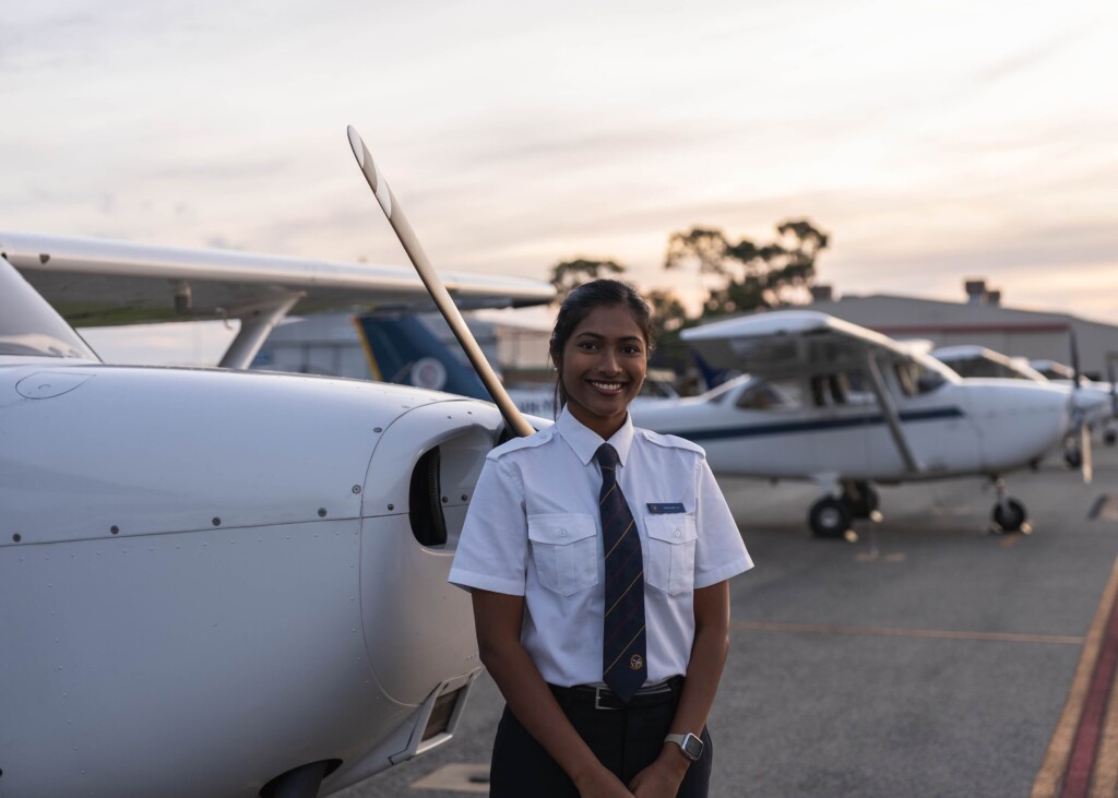Top Aviation Schools in the World & Pilot Training for International Students: Singapore Flying College — Singapore and Australia